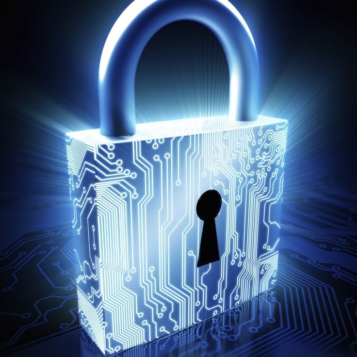 10 Inspiring Women in Cybersecurity Leading the Charge